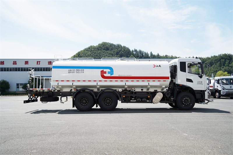 【汉成牌】东风天锦KR-300马力洒水车 20方（燃油车）